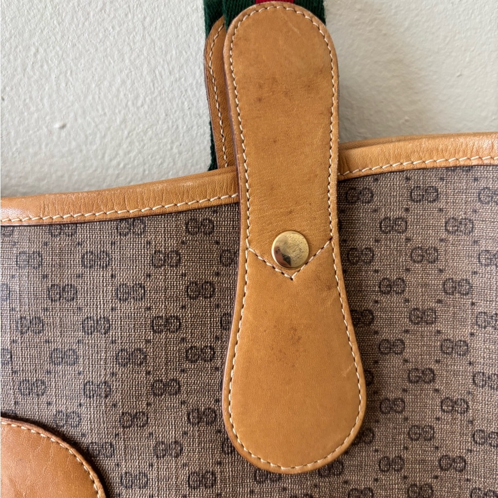 Gucci Beige and Tan Tote with Green and Red Straps - Picture 7 of 12